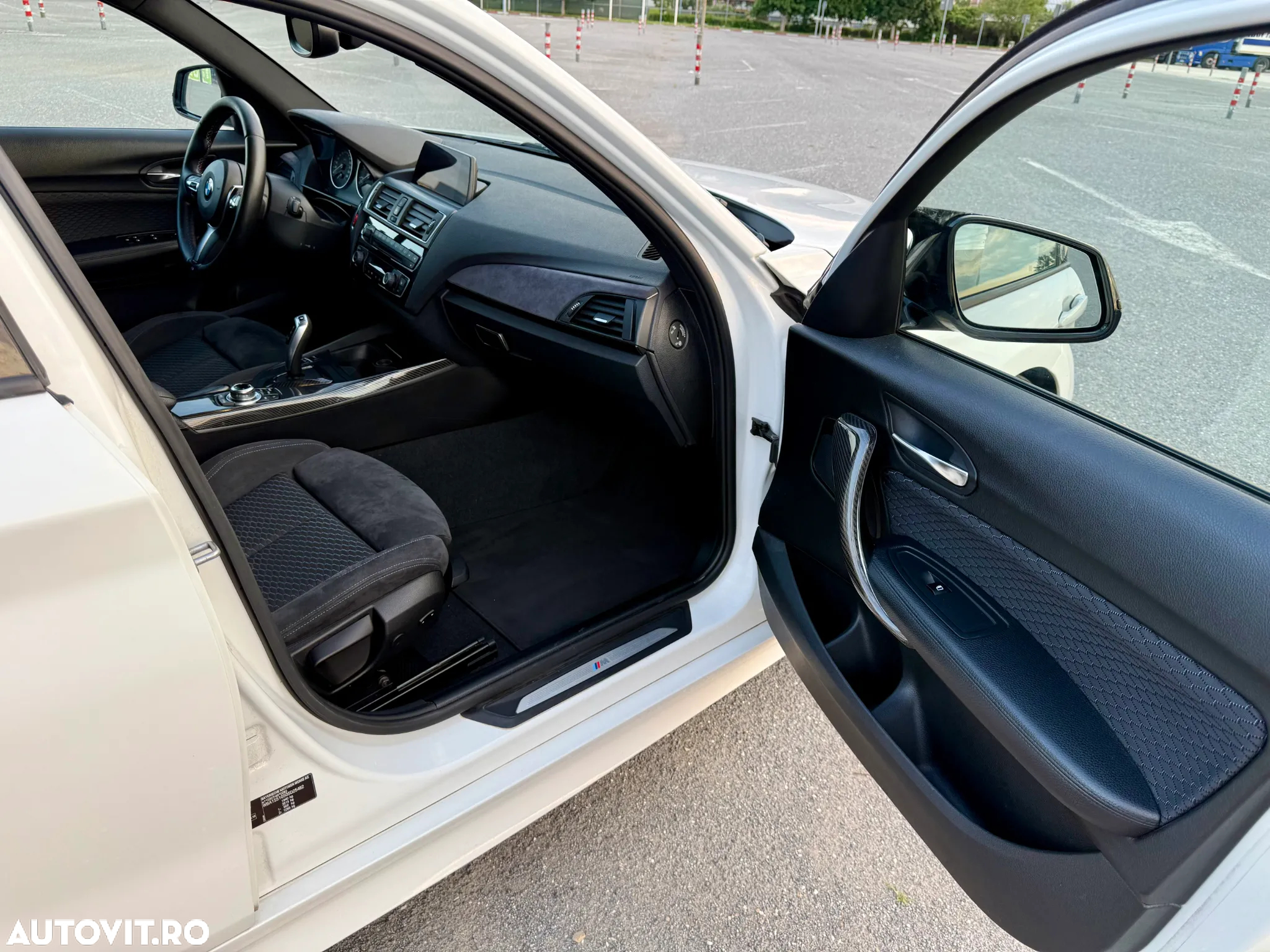 BMW Seria 1 118d Aut. M Sport - 13