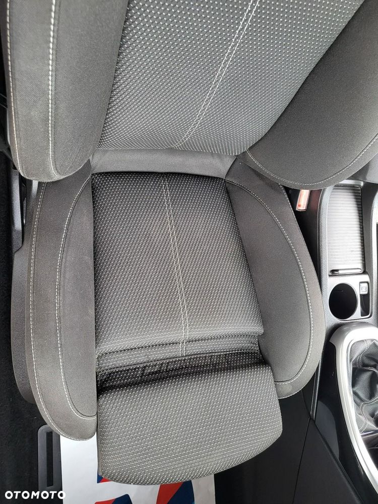 Opel Astra - 28