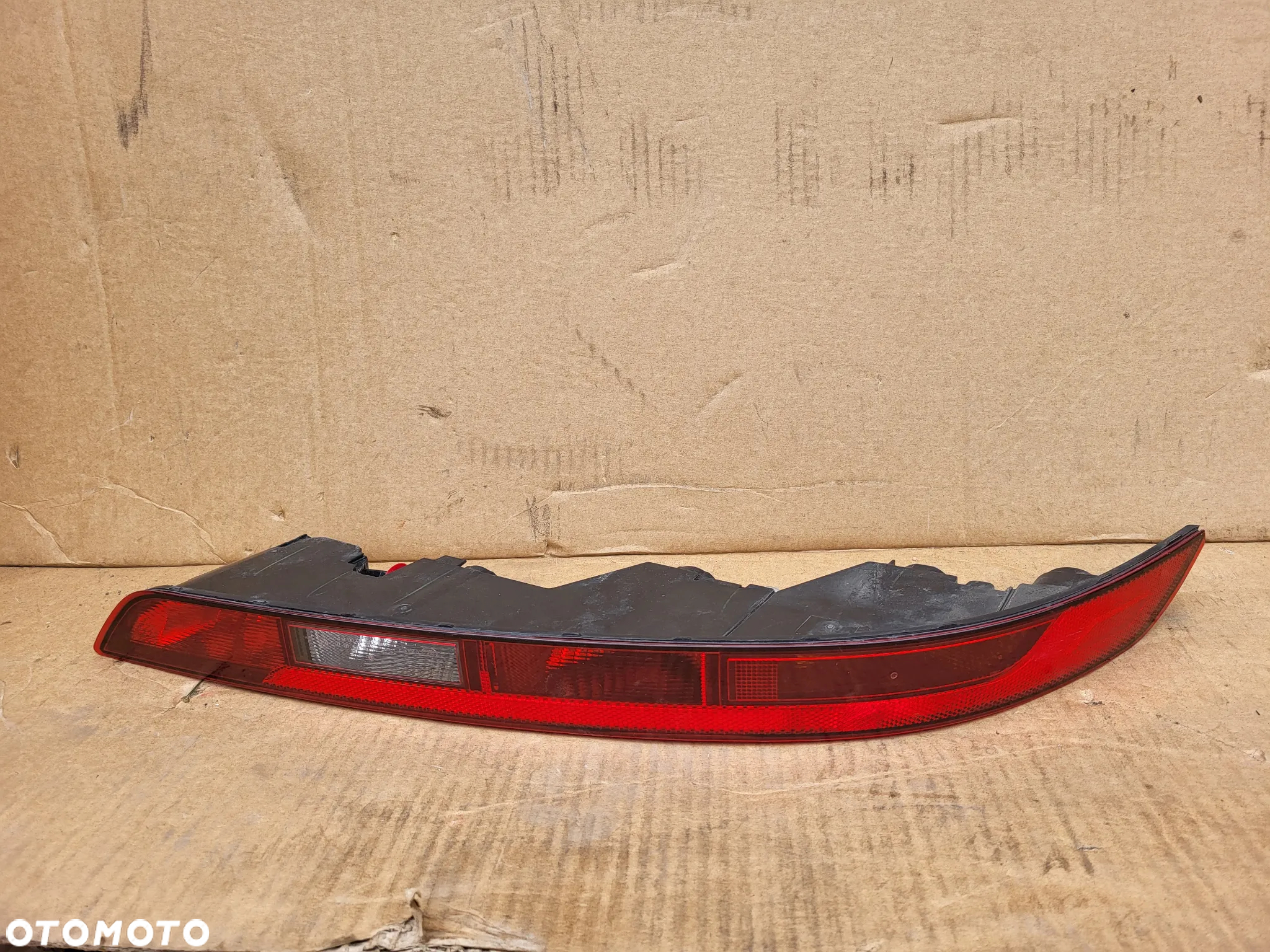 LAMPA TYL W ZDERZAK AUDI Q5 II 80A945070B 80A945069B - 29
