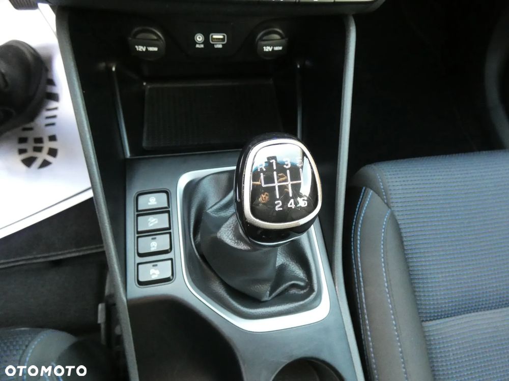 Hyundai Tucson 1.6 GDI BlueDrive Style 2WD - 22