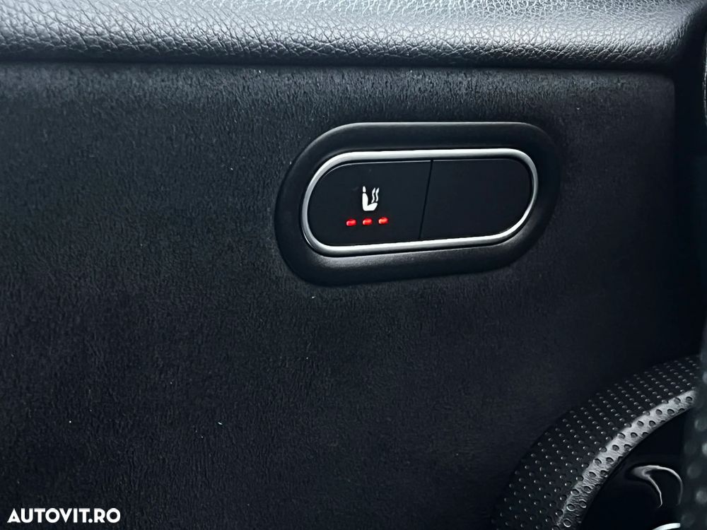 Mercedes-Benz A 220 4Matic 7G-DCT AMG Line - 18