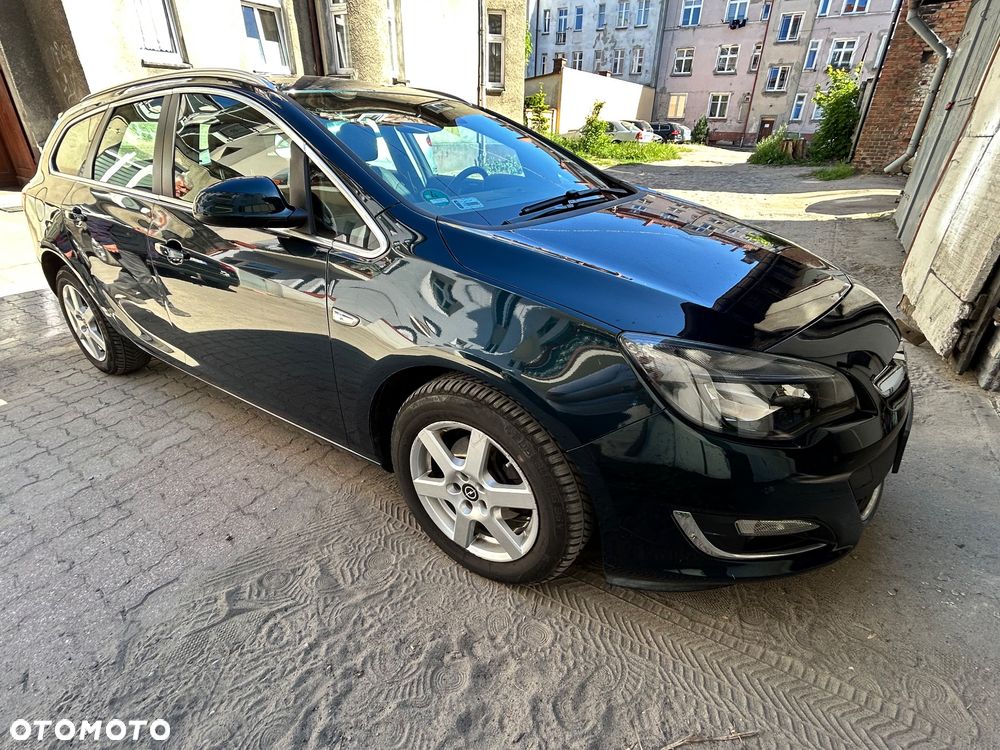 Opel Astra 1.4 Turbo - 1