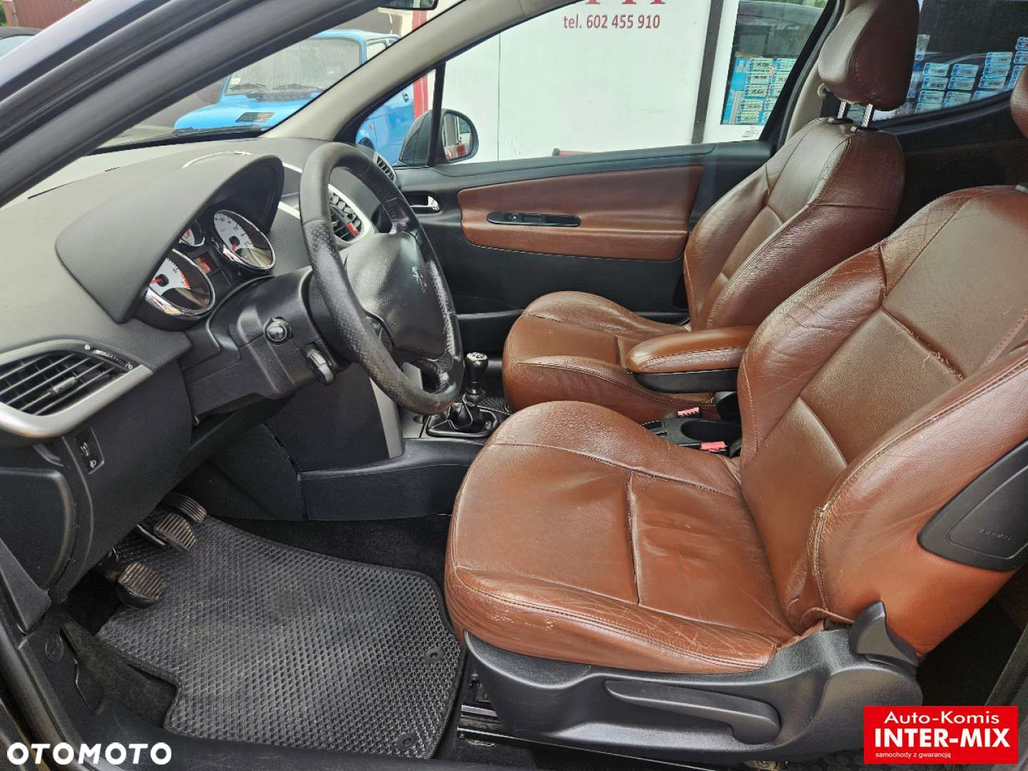 Peugeot 207 - 23
