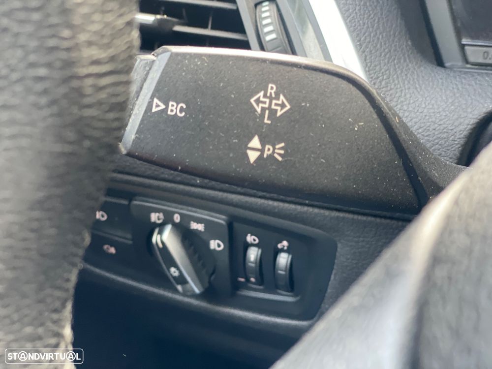 BMW 116 d EDynamics Advantage - 17