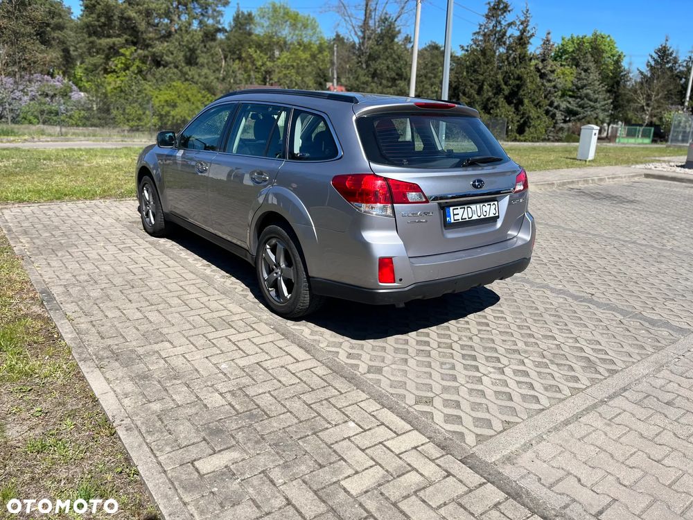 Subaru Outback 2.5i Comfort Navi AT - 6