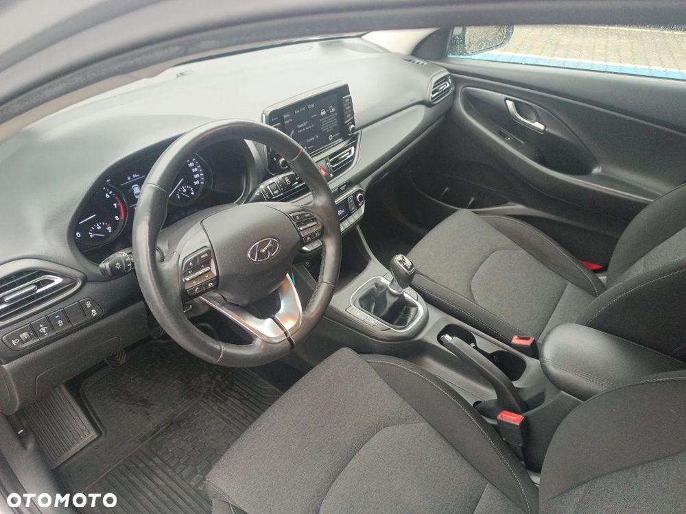 Hyundai i30 1.5 DPI Comfort - 9