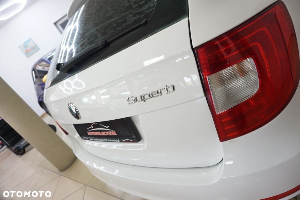 Skoda Superb 2.0 TDI Ambition - 15