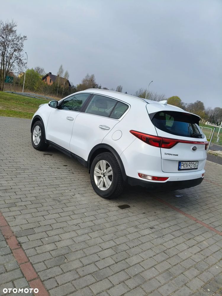Kia Sportage - 16