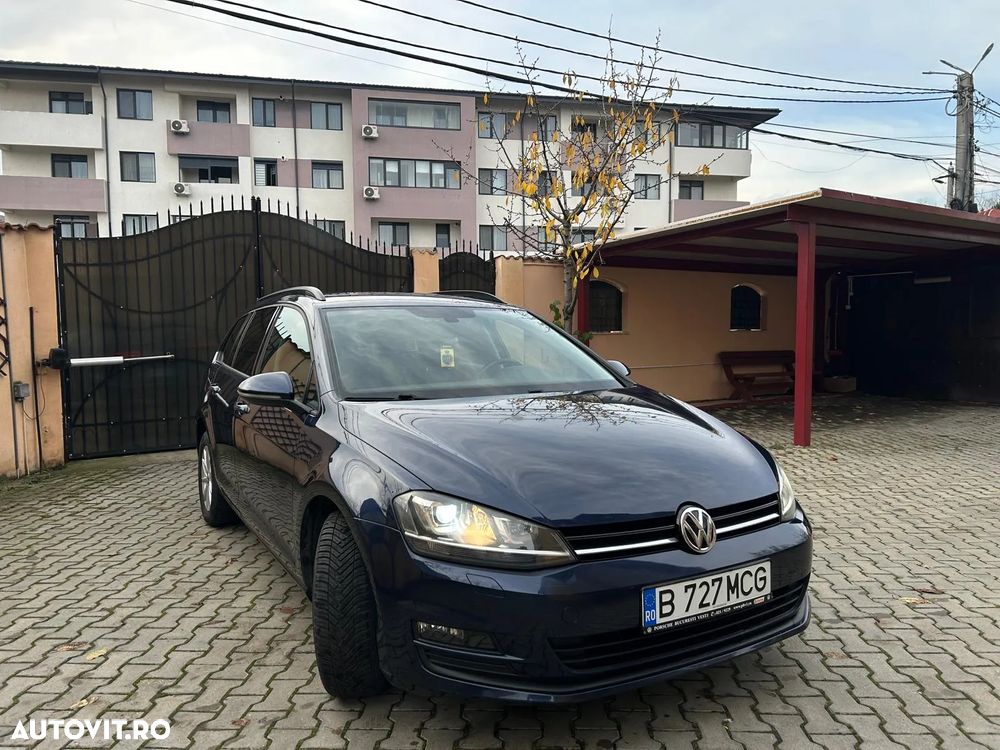 Volkswagen Golf 1.6 TDI DPF BlueMotion Technology Comfortline - 2