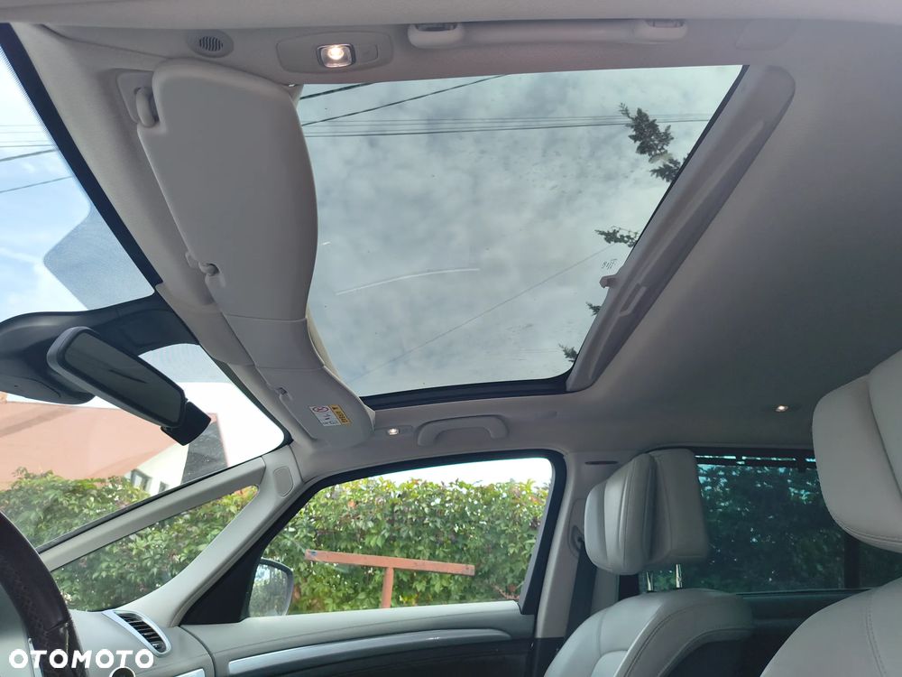 Renault Espace 1.6 dCi Energy Initiale Paris EDC 7os - 14