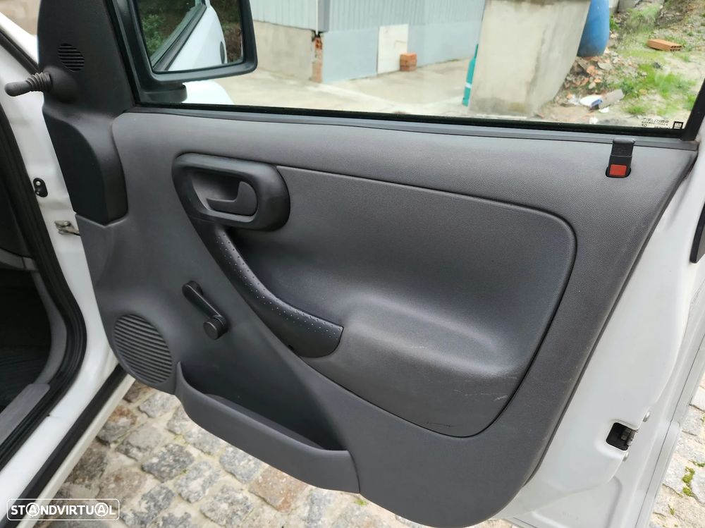 Opel Combo 1.7 Di - 11