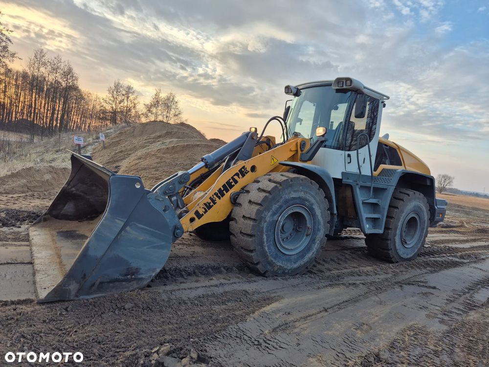 Liebherr 556 Rok 2014 - 6