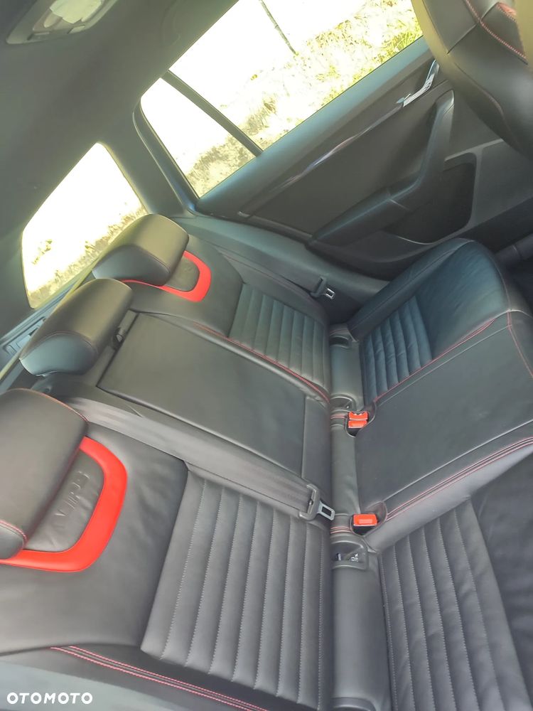 Skoda Octavia 2.0 TDI RS Challenge DSG - 24