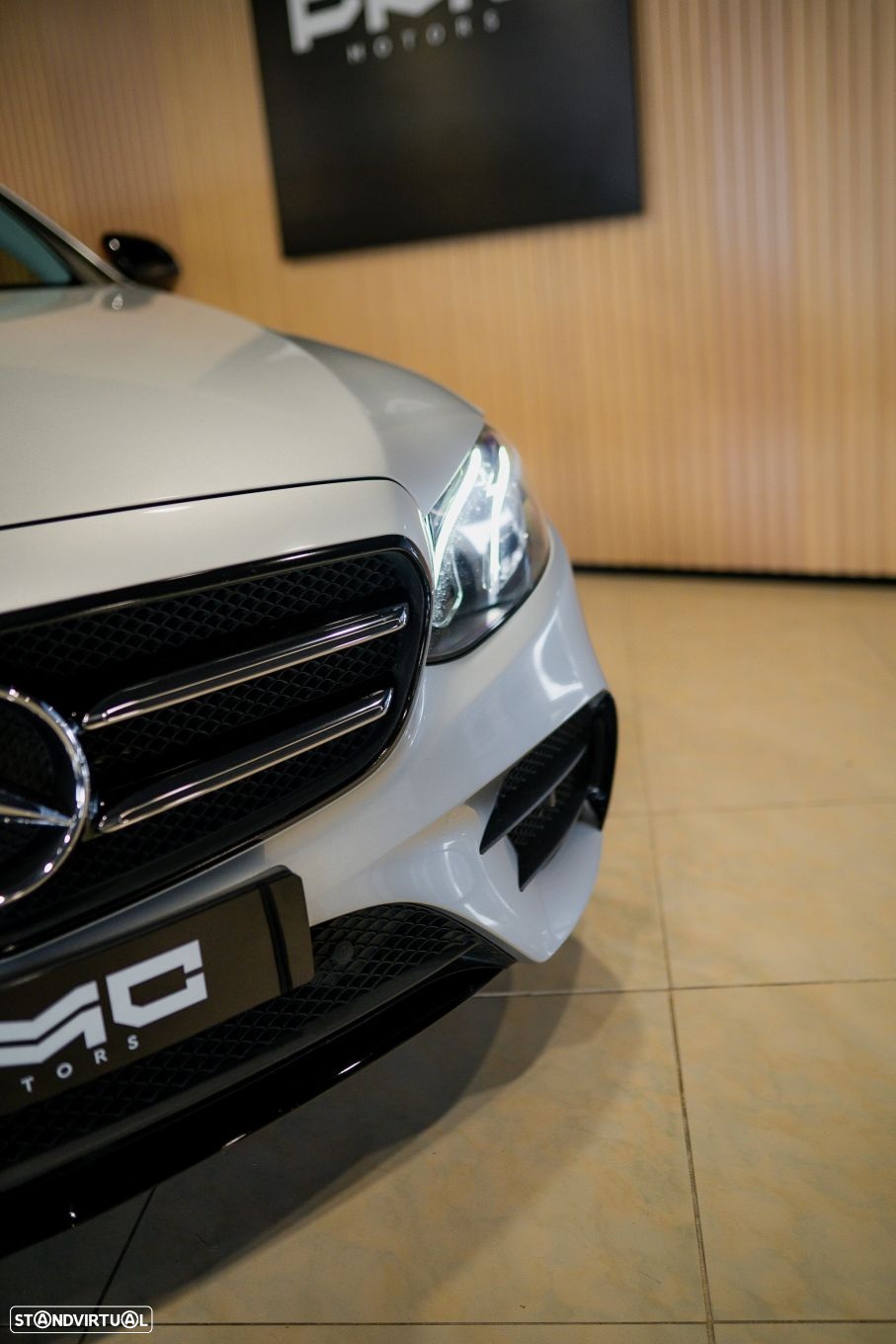 Mercedes-Benz E 220 d AMG - 19