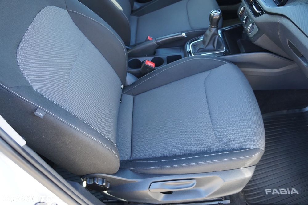 Skoda Fabia 1.0 TSI Style - 10