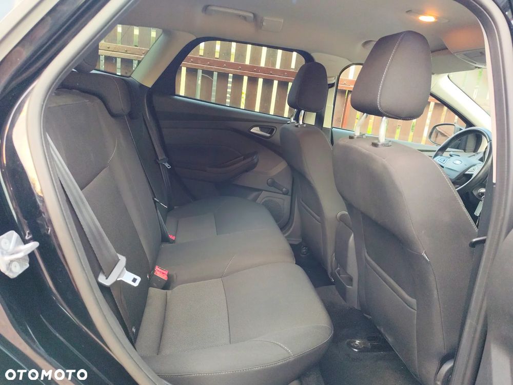 Ford Focus Turnier 1.5 EcoBlue Start-Stopp-System ACTIVE DESIGN - 8
