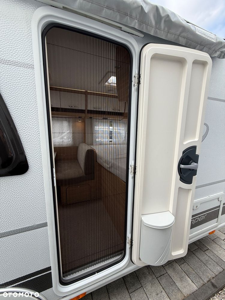 Dethleffs Camper 500 QSK Nomad Aero - 19