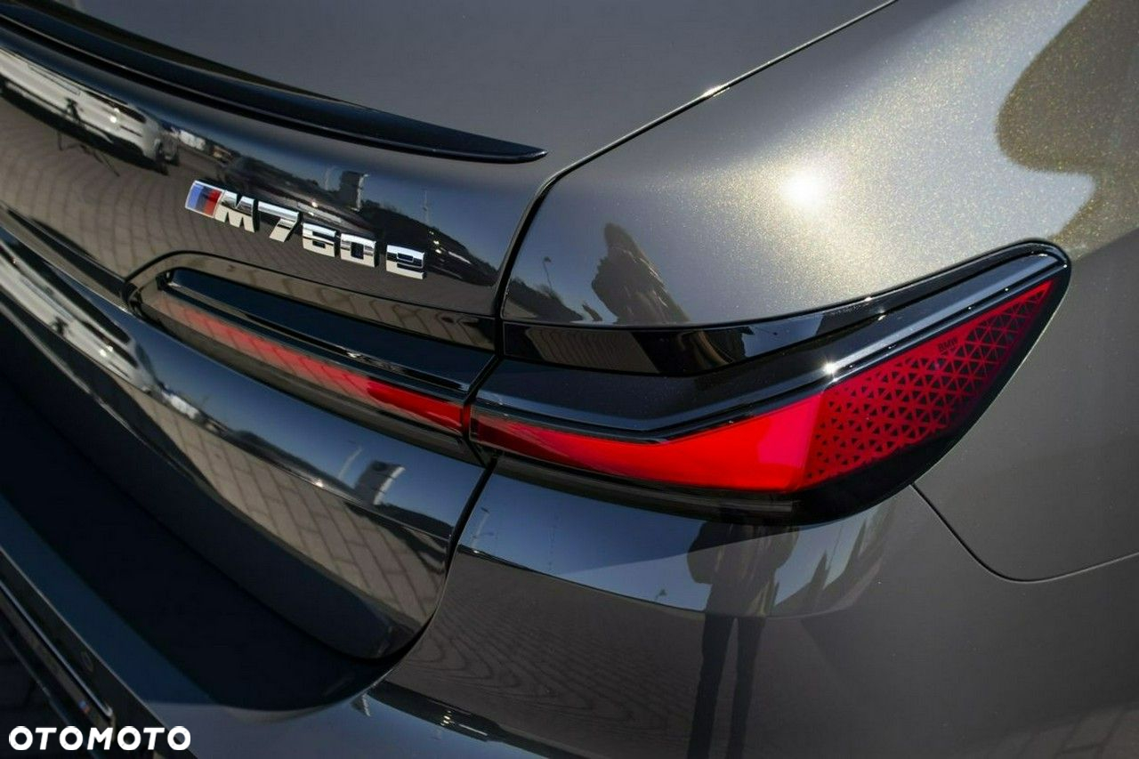BMW Seria 7 - 10