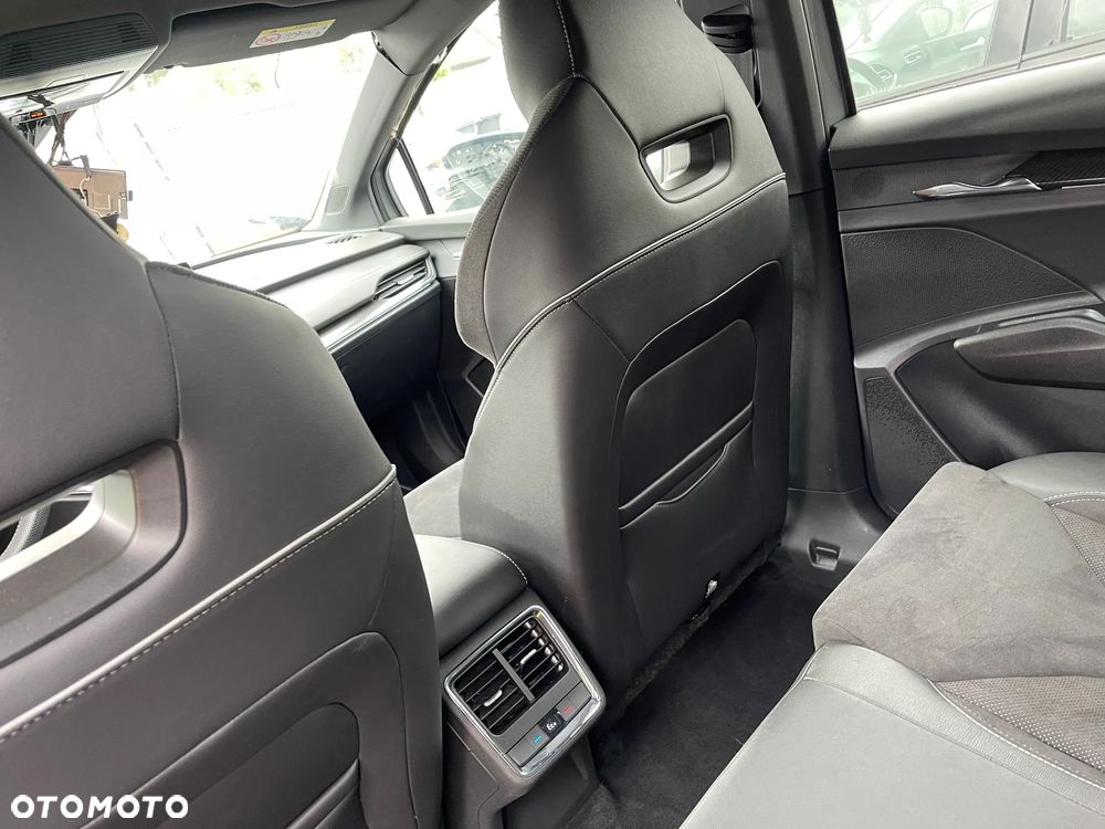 Skoda Enyaq 80 82kWh Sportline Maxx - 18