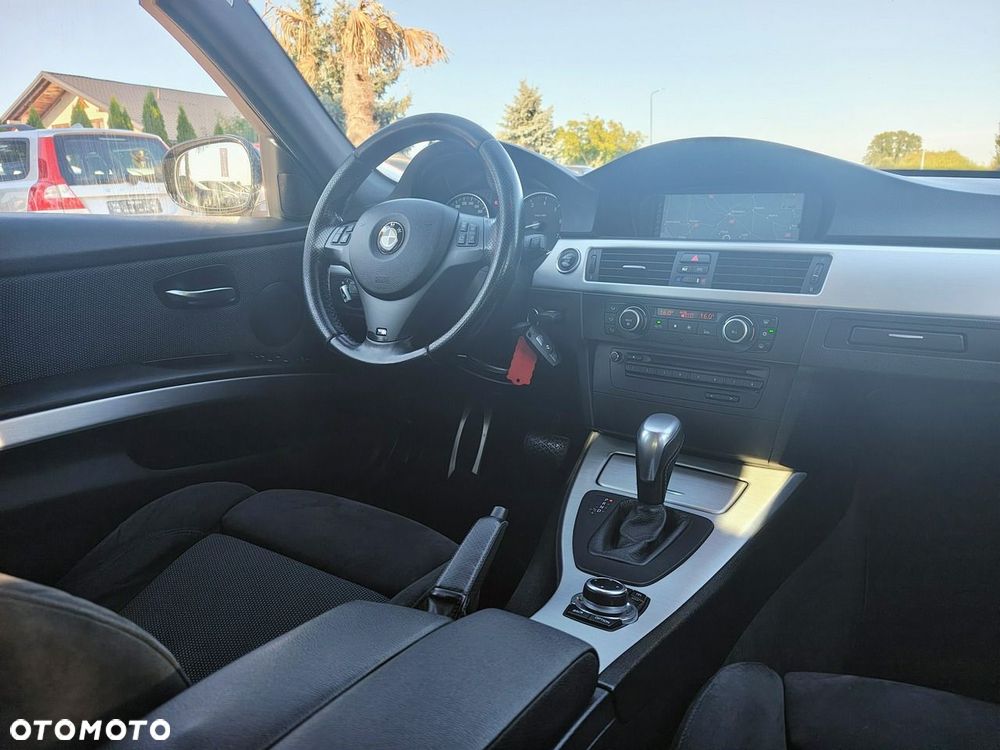 BMW Seria 3 - 35