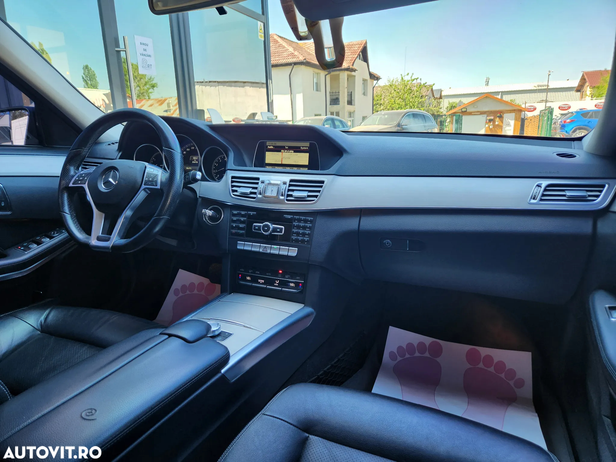 Mercedes-Benz E - 5