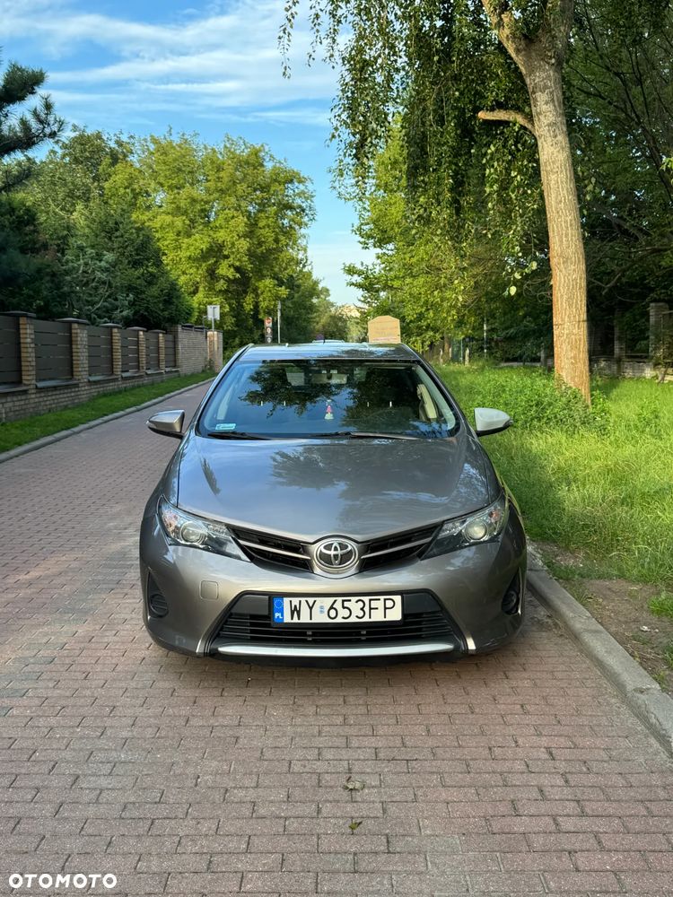 Toyota Auris 1.4 D-4D Life - 2