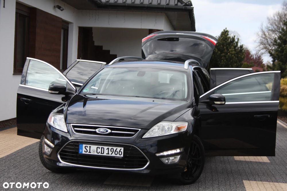 Ford Mondeo 1.6 T Ambiente - 38