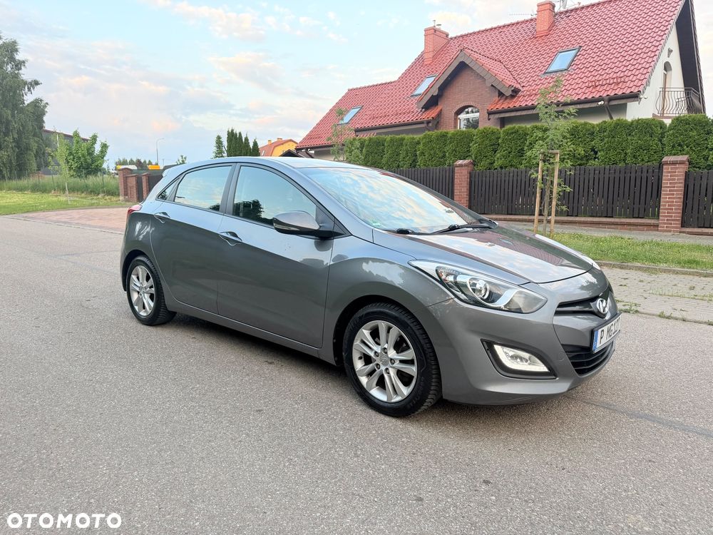 Hyundai i30 - 32
