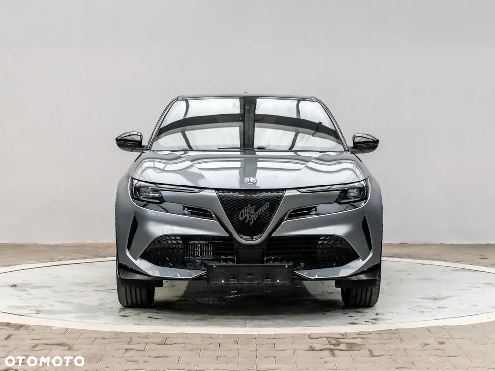 Alfa Romeo Junior 1.2 mHEV Ti eDCT - 8
