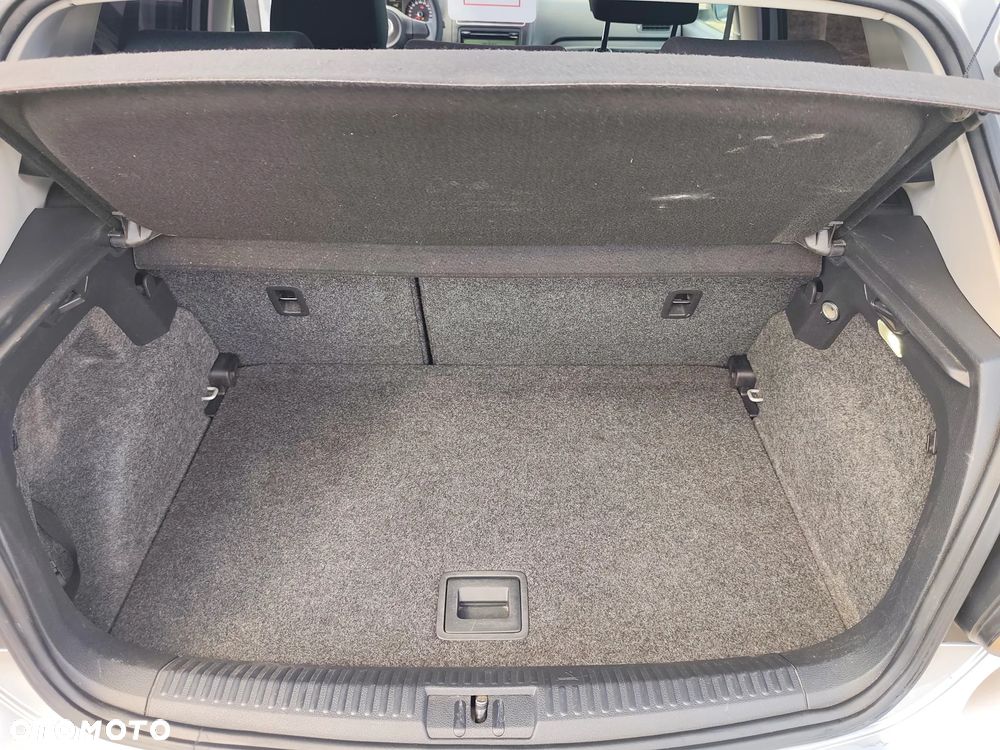 Volkswagen Polo - 19