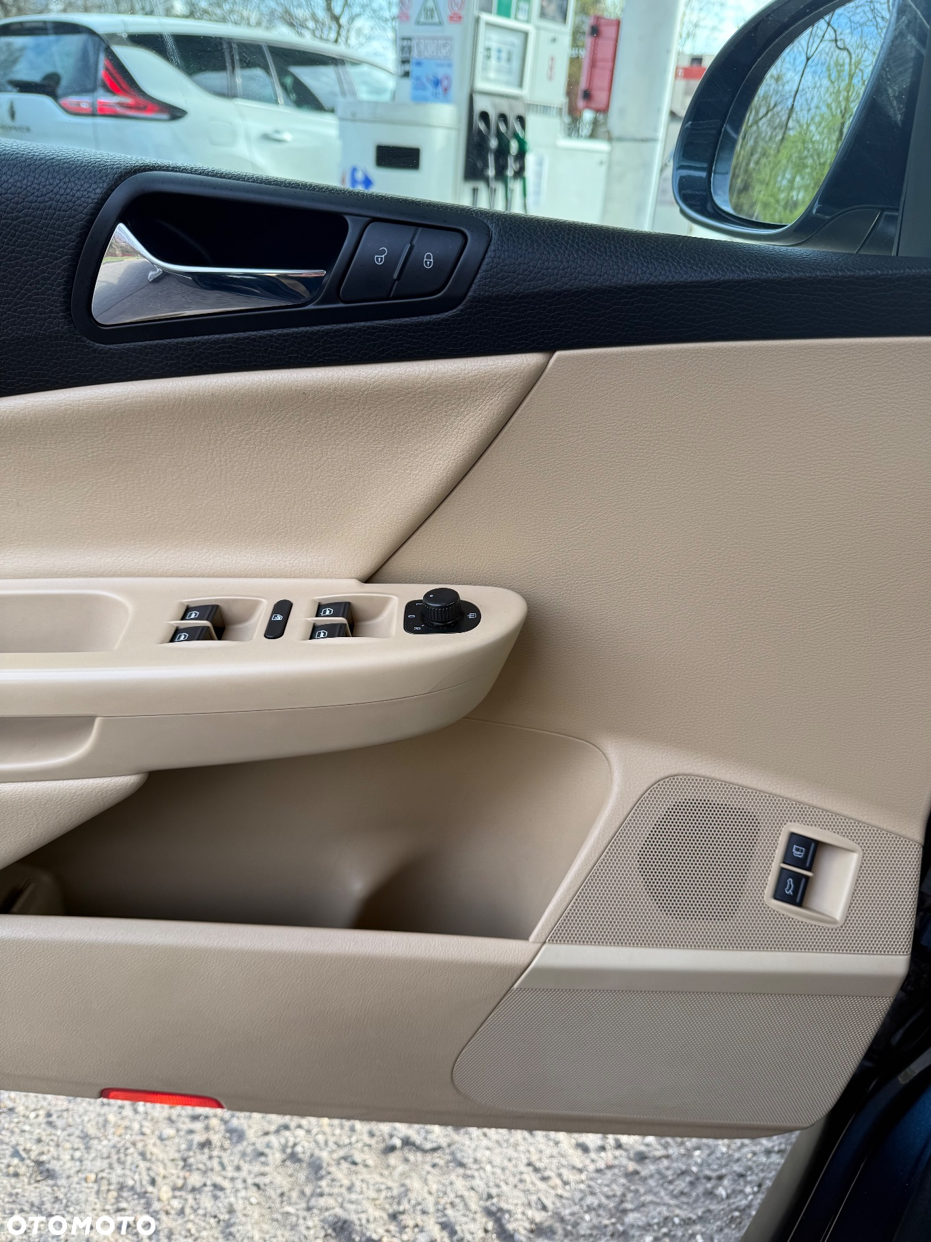 Volkswagen Passat - 28