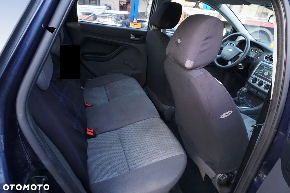 Ford Focus SW 1.6 TDCi DPF Ambiente - 10