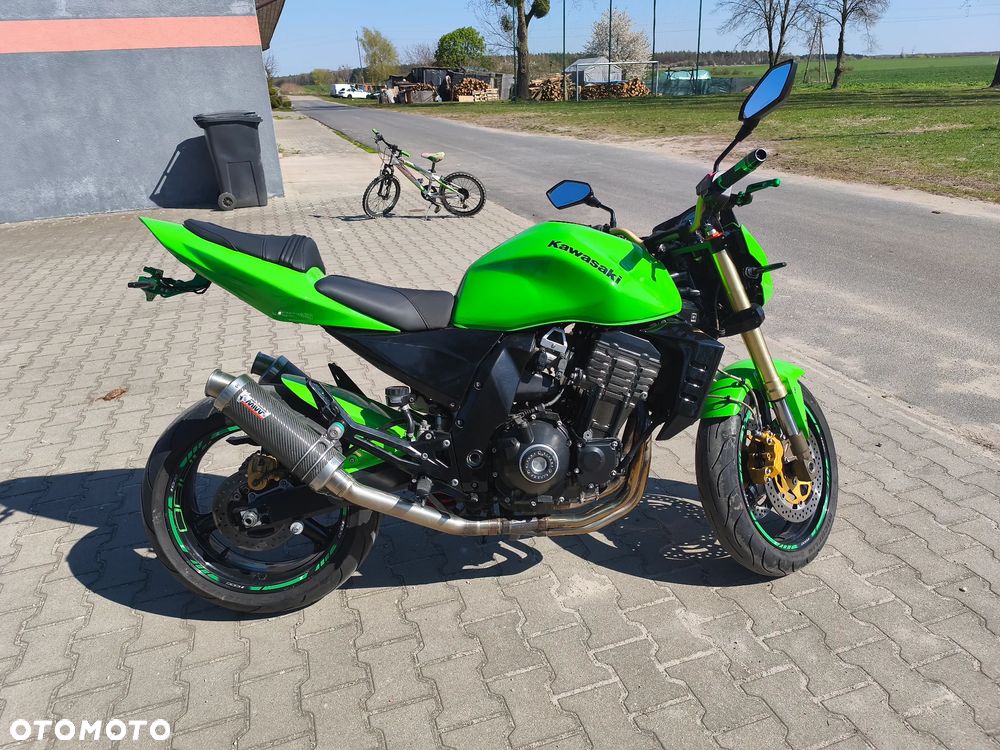 Kawasaki Z - 7