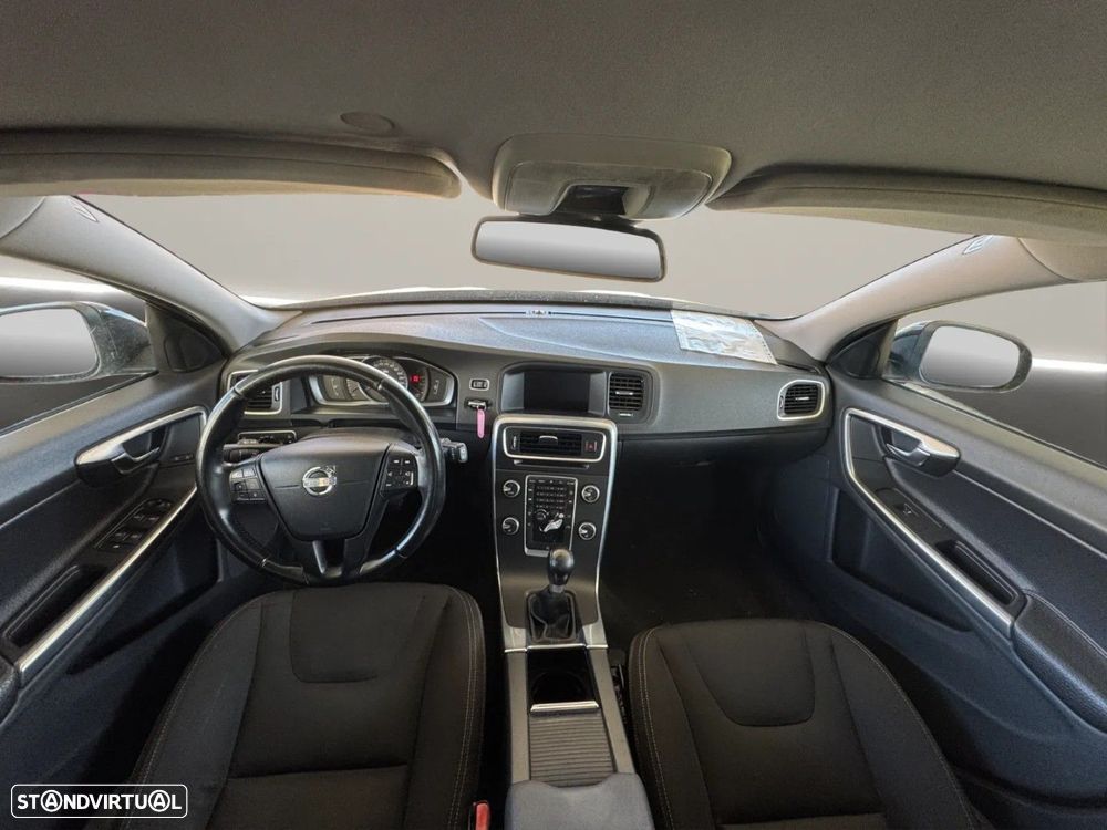 Volvo V60 1.6 D2 Momentum Eco - 10