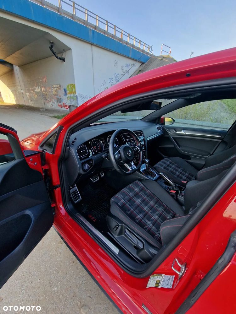 Volkswagen Golf GTI 2.0 TSI OPF DSG Performance - 8