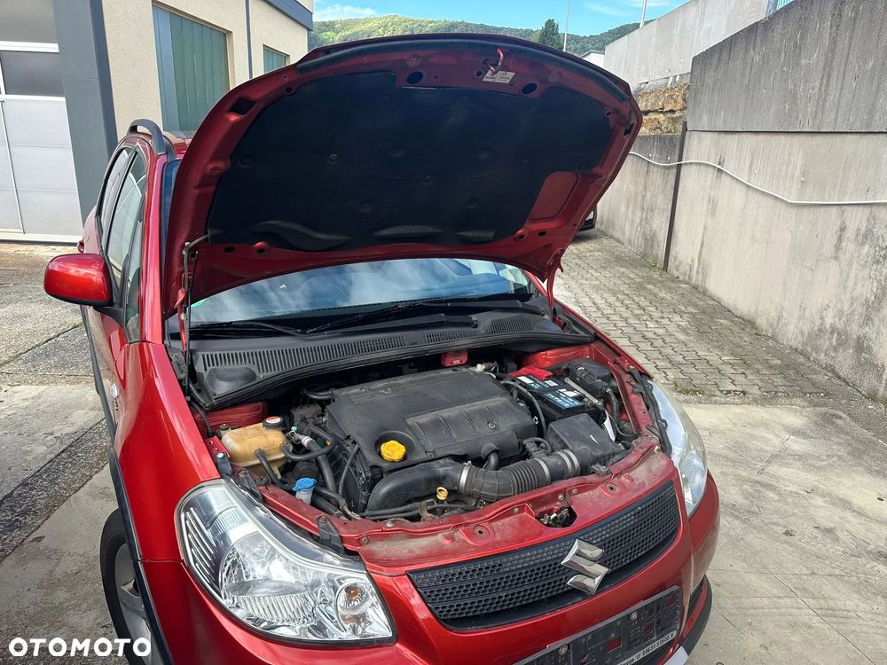 Suzuki SX4 1.9 DDiS DPF 4x4 Comfort - 5