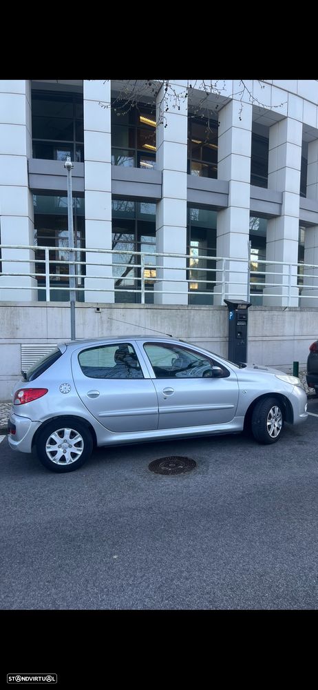 Peugeot 206+ 1.1 Trendy - 3