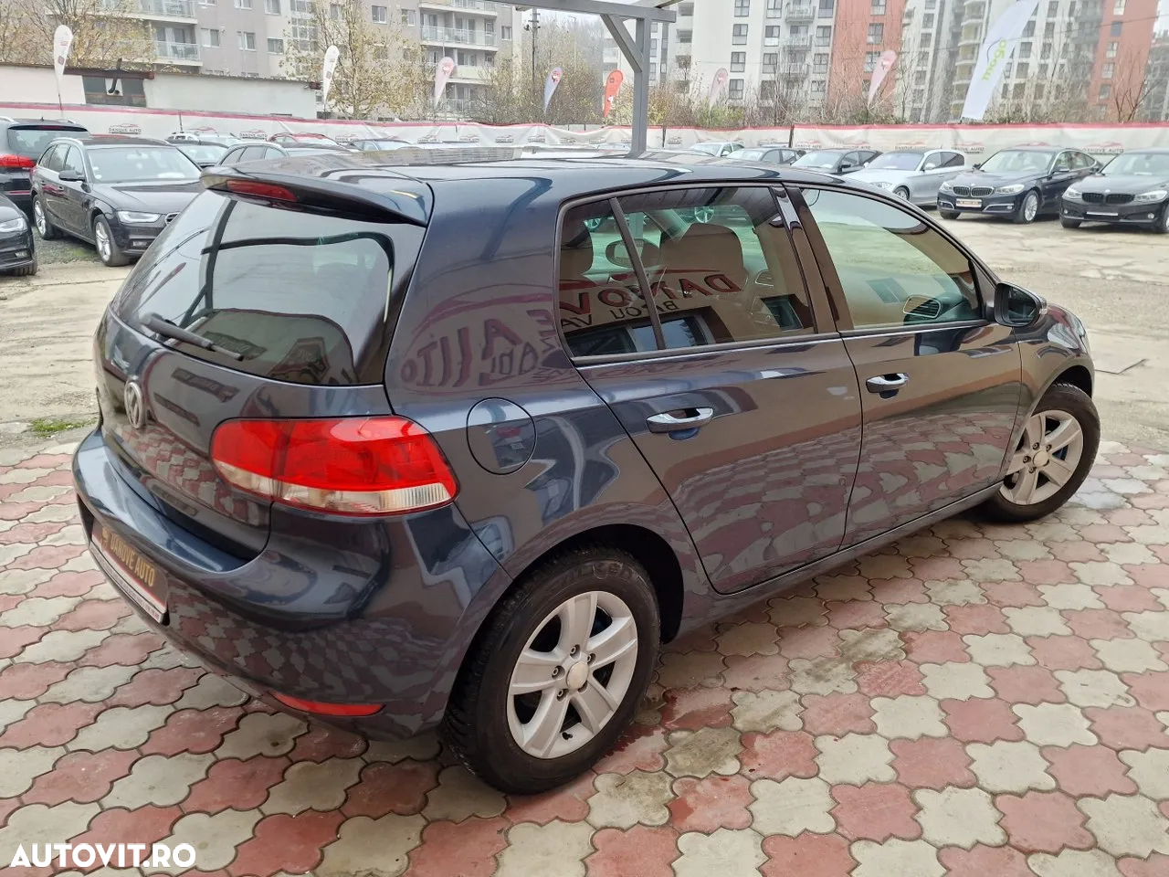 Volkswagen Golf 1.4 Edition - 12