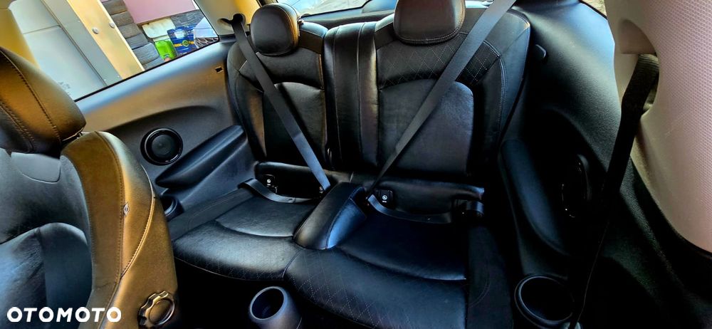 MINI Cooper D 50 Mayfair - 34