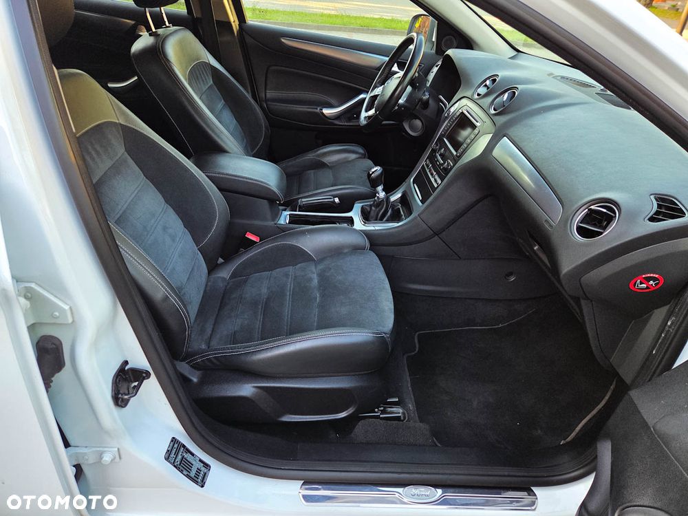Ford Mondeo 2.0 TDCi Titanium X - 10