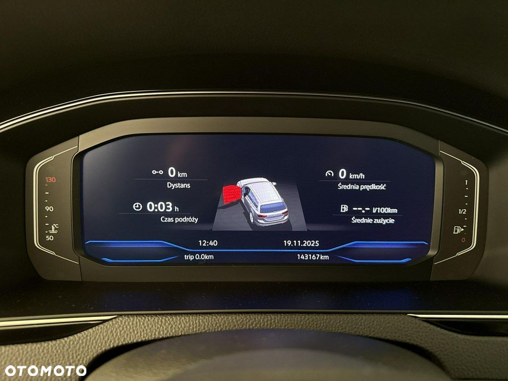 Volkswagen Passat - 15