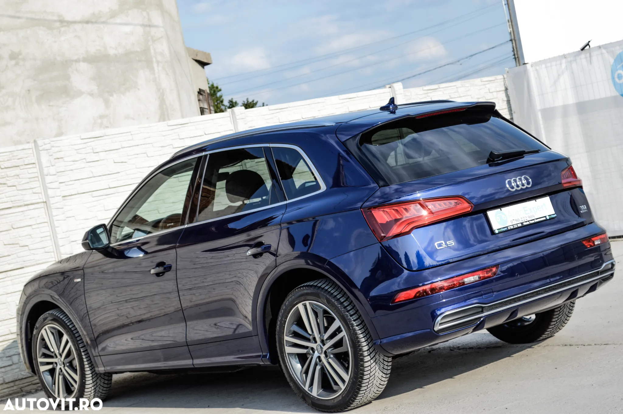 Audi Q5 40 TDI quattro S tronic sport - 14