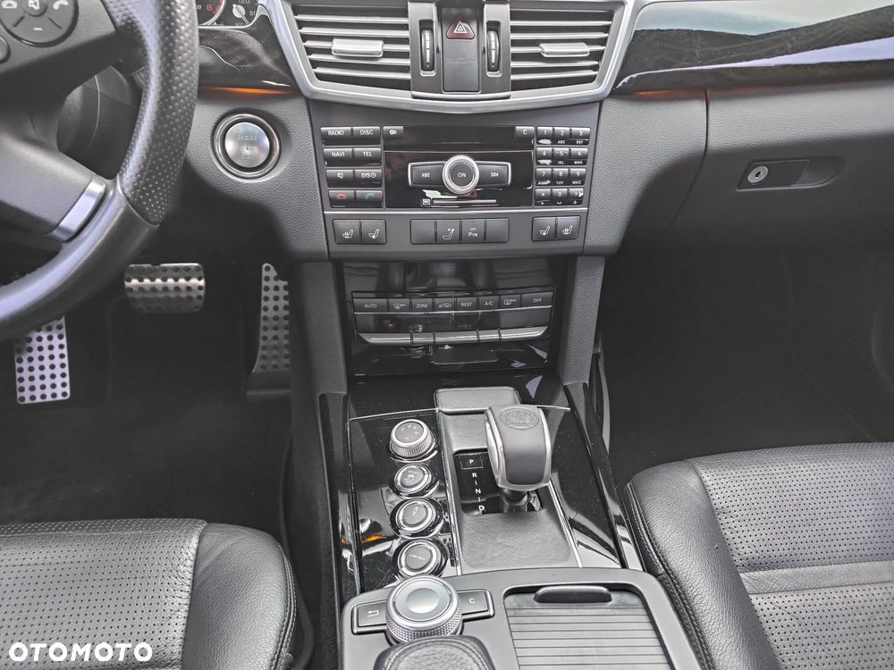 Mercedes-Benz Klasa E - 13