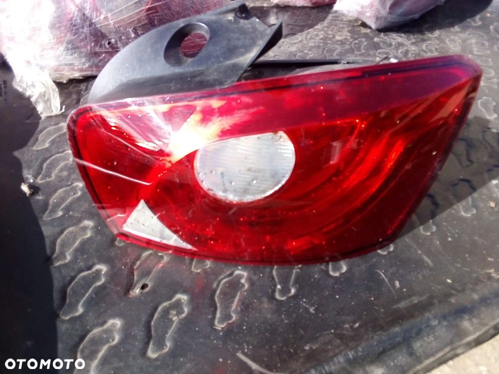 Lampa prawy tył SEAT IBIZA 6J4 IV 5D 6J4945096K