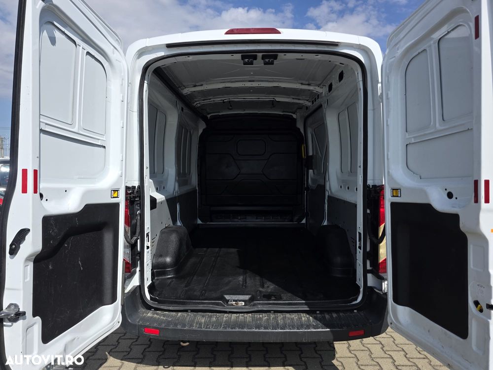 Ford Transit - 8