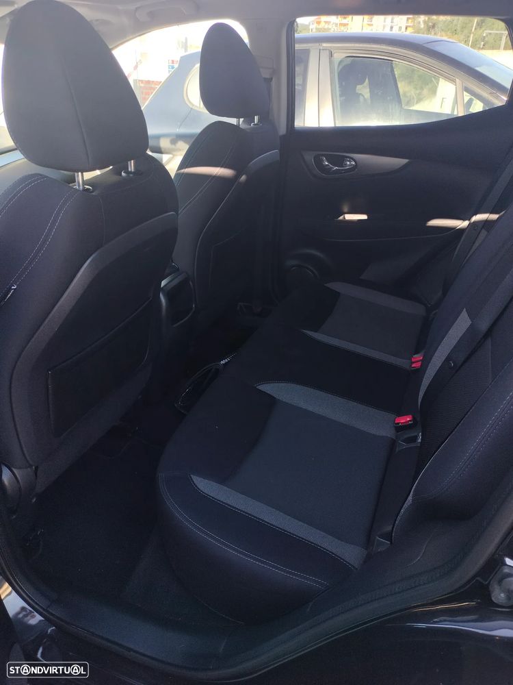 Nissan Qashqai - 10