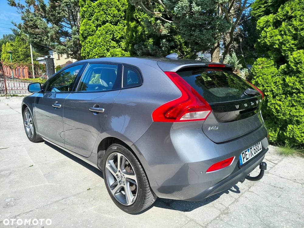 Volvo V40 T2 Linje Svart - 6