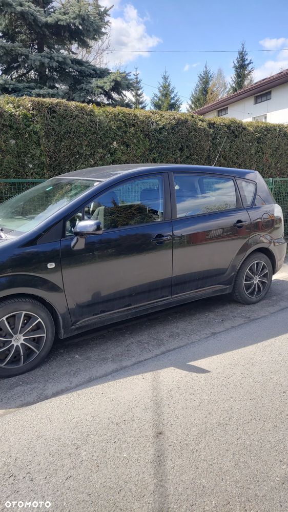 Toyota Corolla Verso 2.0 D-4D Terra - 1