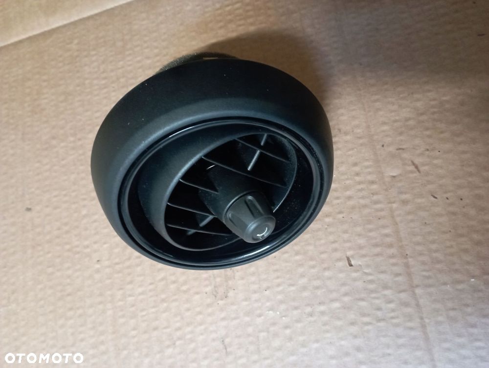 KRATKA NAWIEWU Z DESKI R/L MINI COOPER F55 F56 F57 - 2