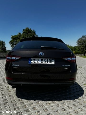 Skoda Superb 2.0 TDI 4x4 L&K DSG - 2